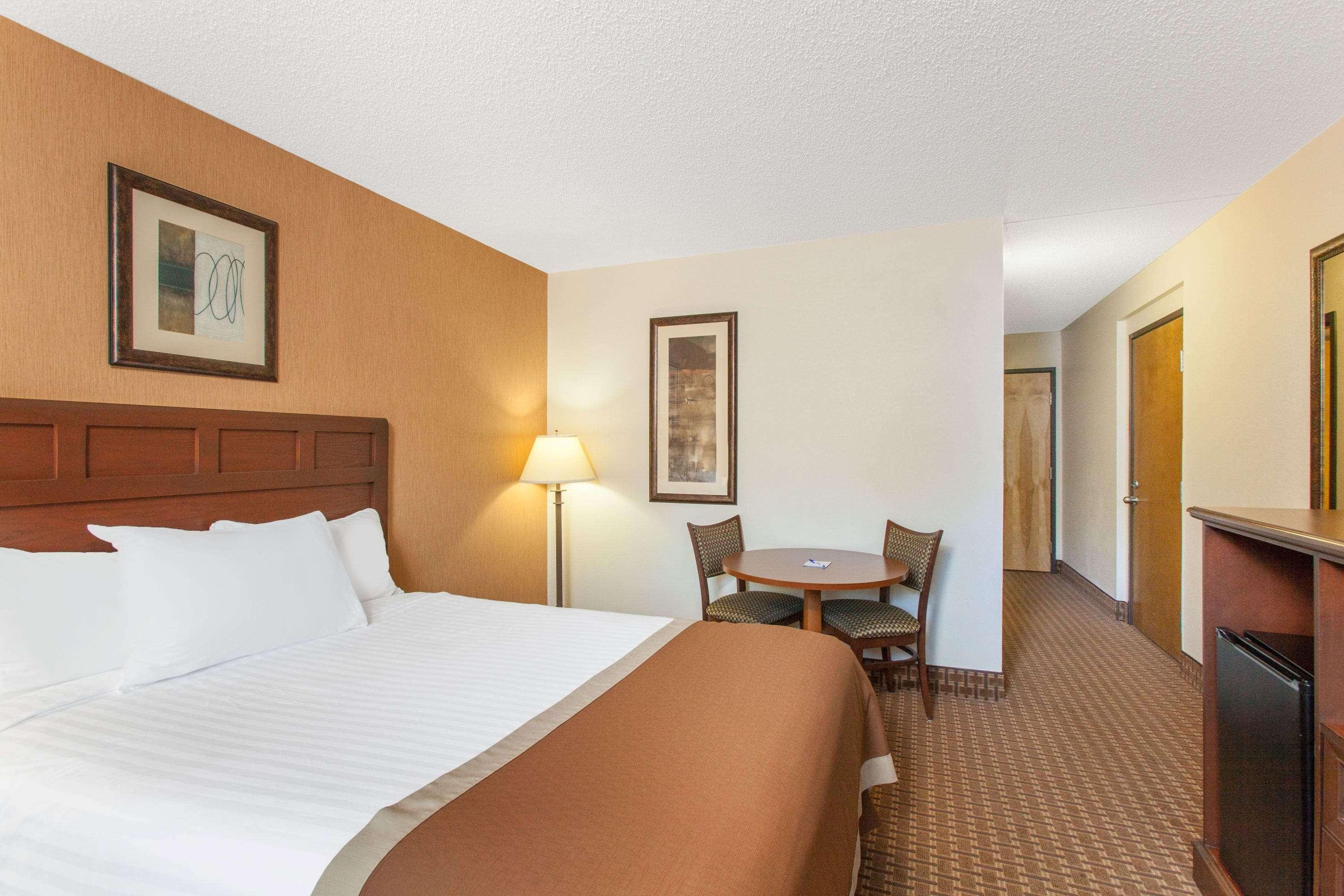 Hotel Baymont By Wyndham Branson - On The Strip Esterno foto